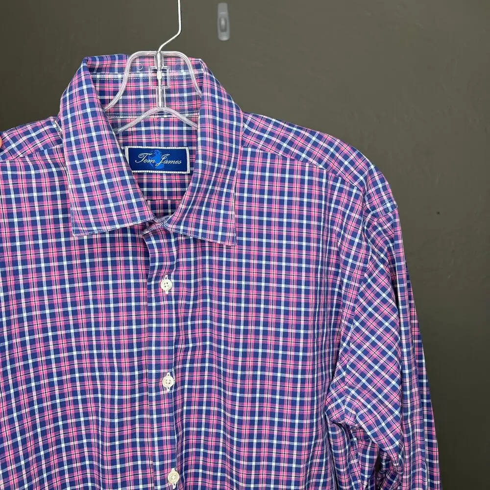 Tom James Plaid Button Down Long Sleeve Shirt